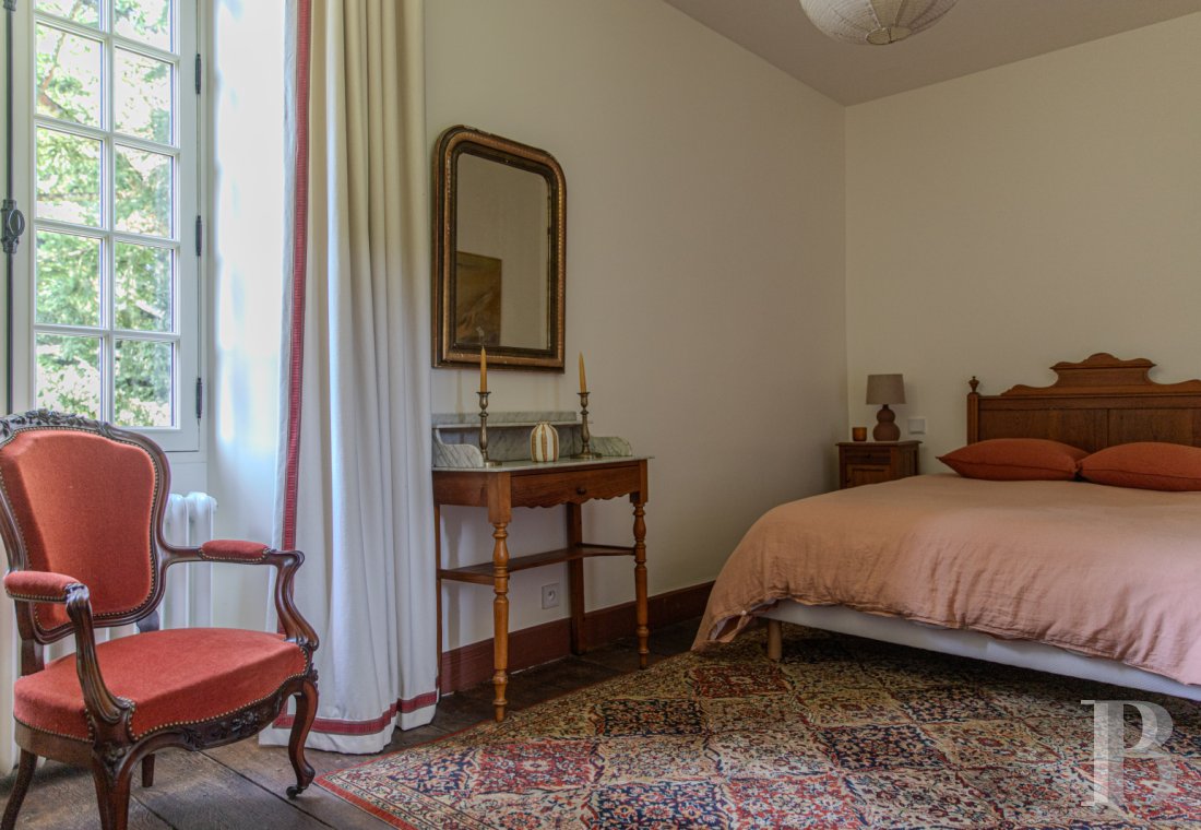 A carefully renovated 19th-century family home in the Plateau de Millevaches nature reserve in Flayat  - photo  n°39